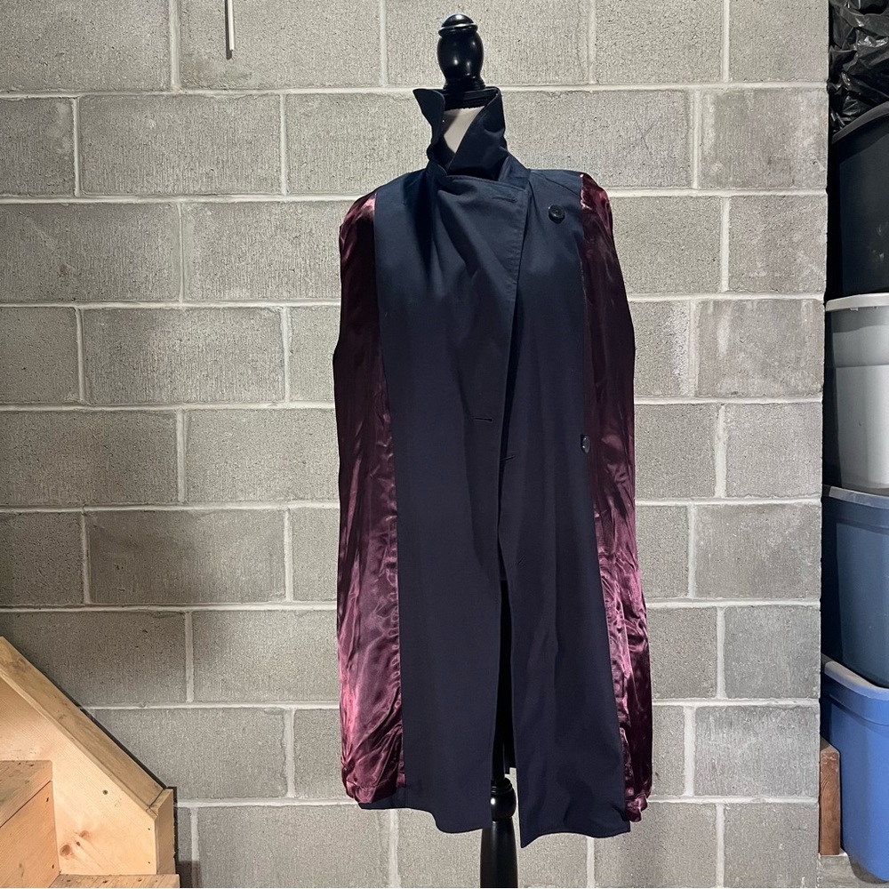 Lauren Ralph Lauren trench coat. - Picture 10 of 14